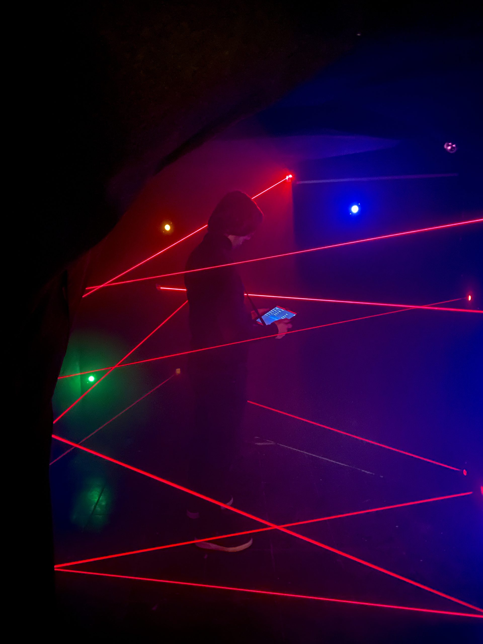 Detail rekvizít – hi-tech úniková hra Mind Mansion